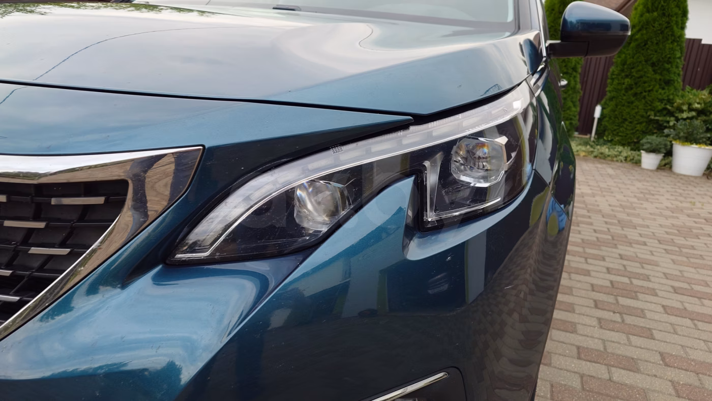 Peugeot 5008 фото 8