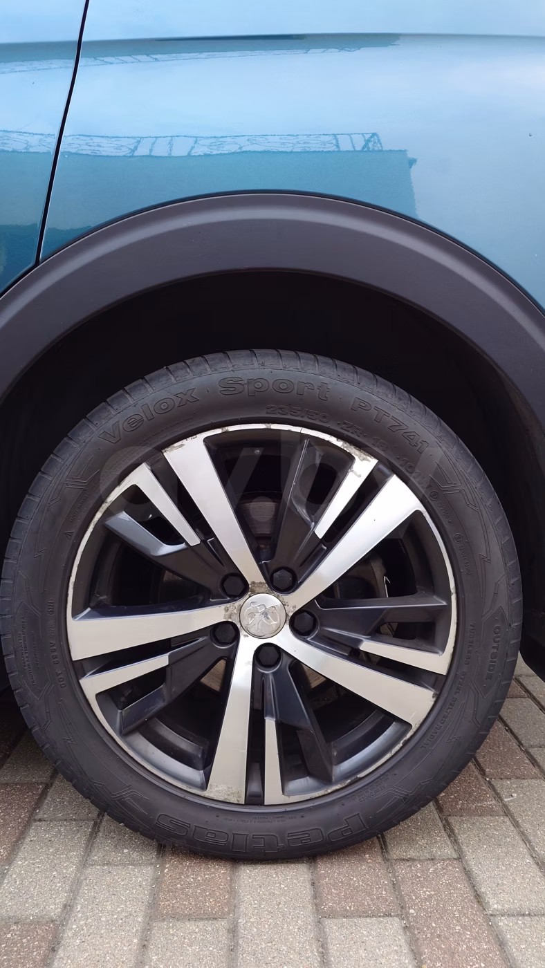 Peugeot 5008 фото 20