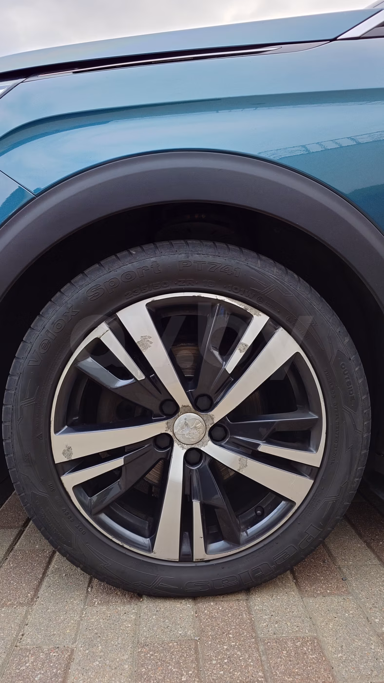 Peugeot 5008 фото 19
