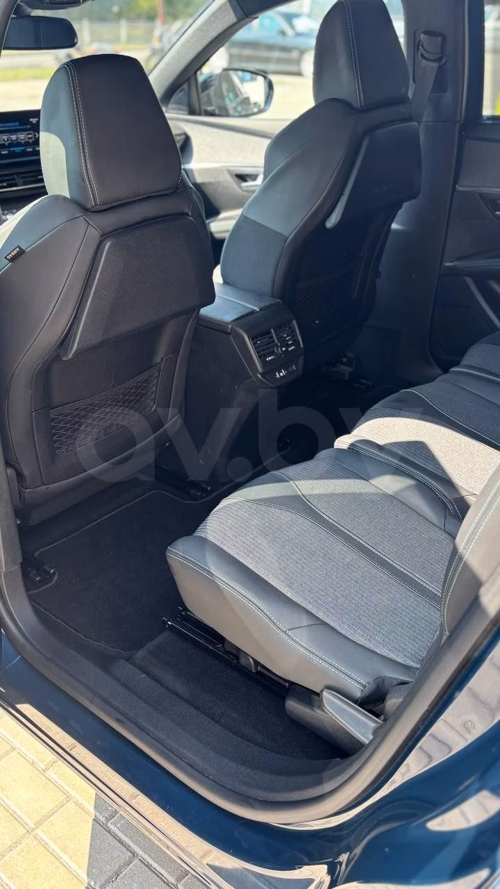 Peugeot 5008 фото 12