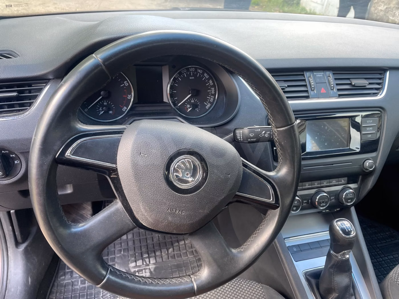 Skoda Octavia фото 8