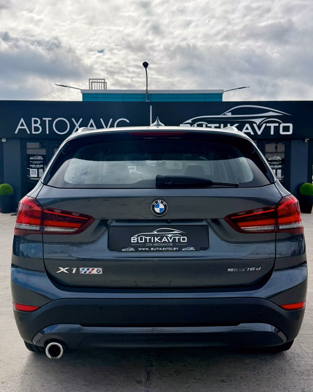 BMW X1 фото 5