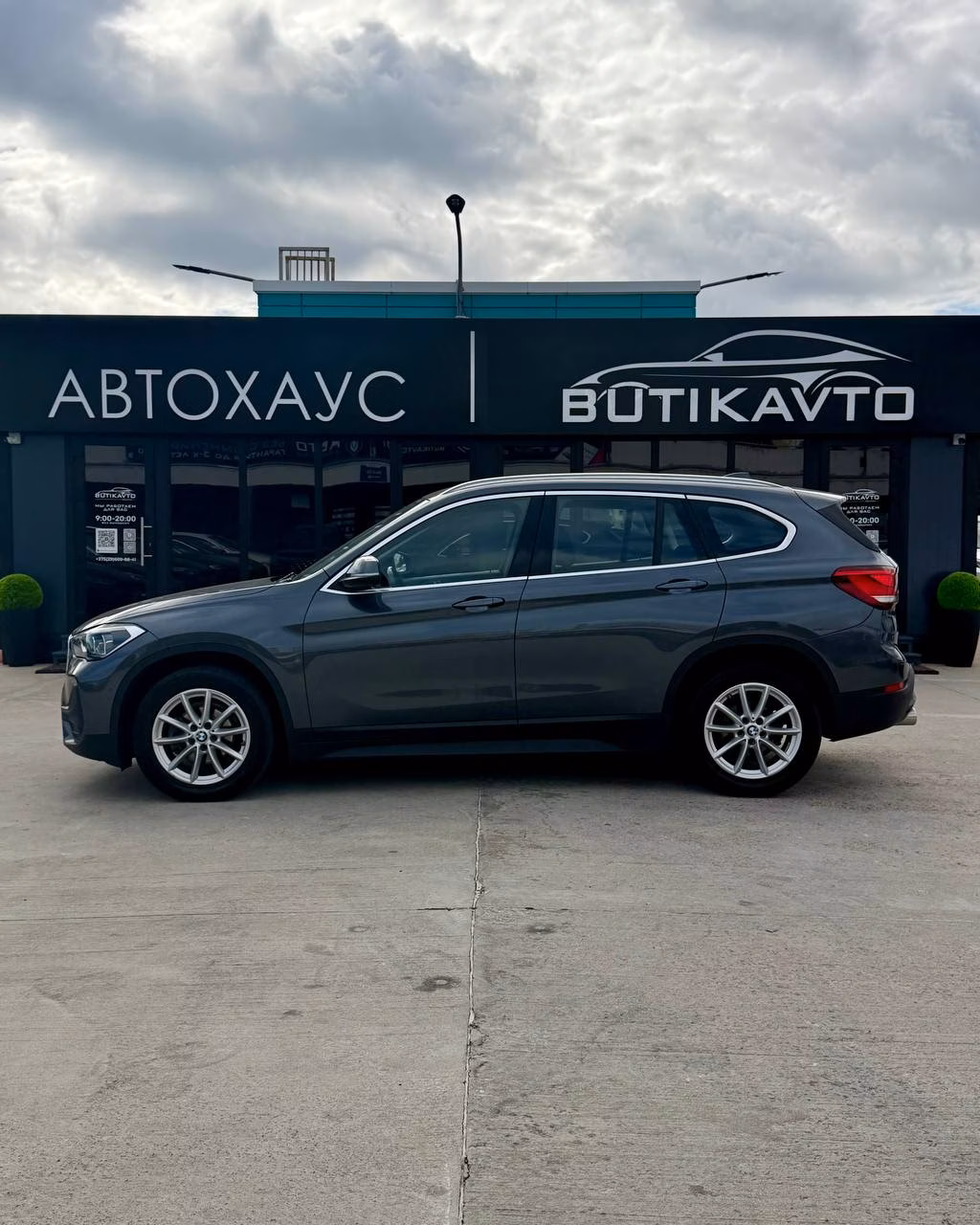 BMW X1 фото 8