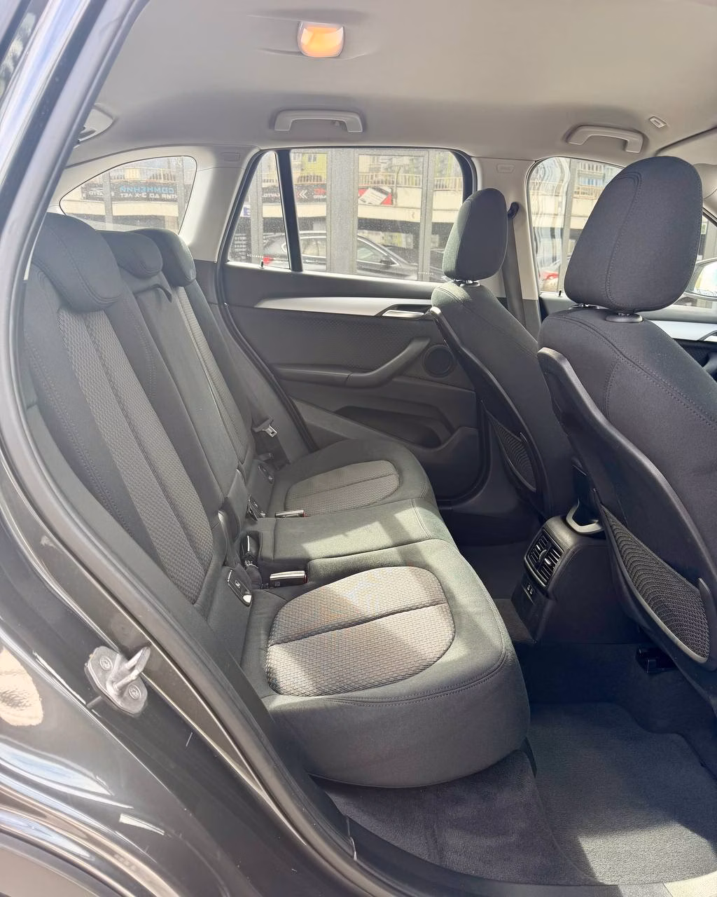 BMW X1 фото 12