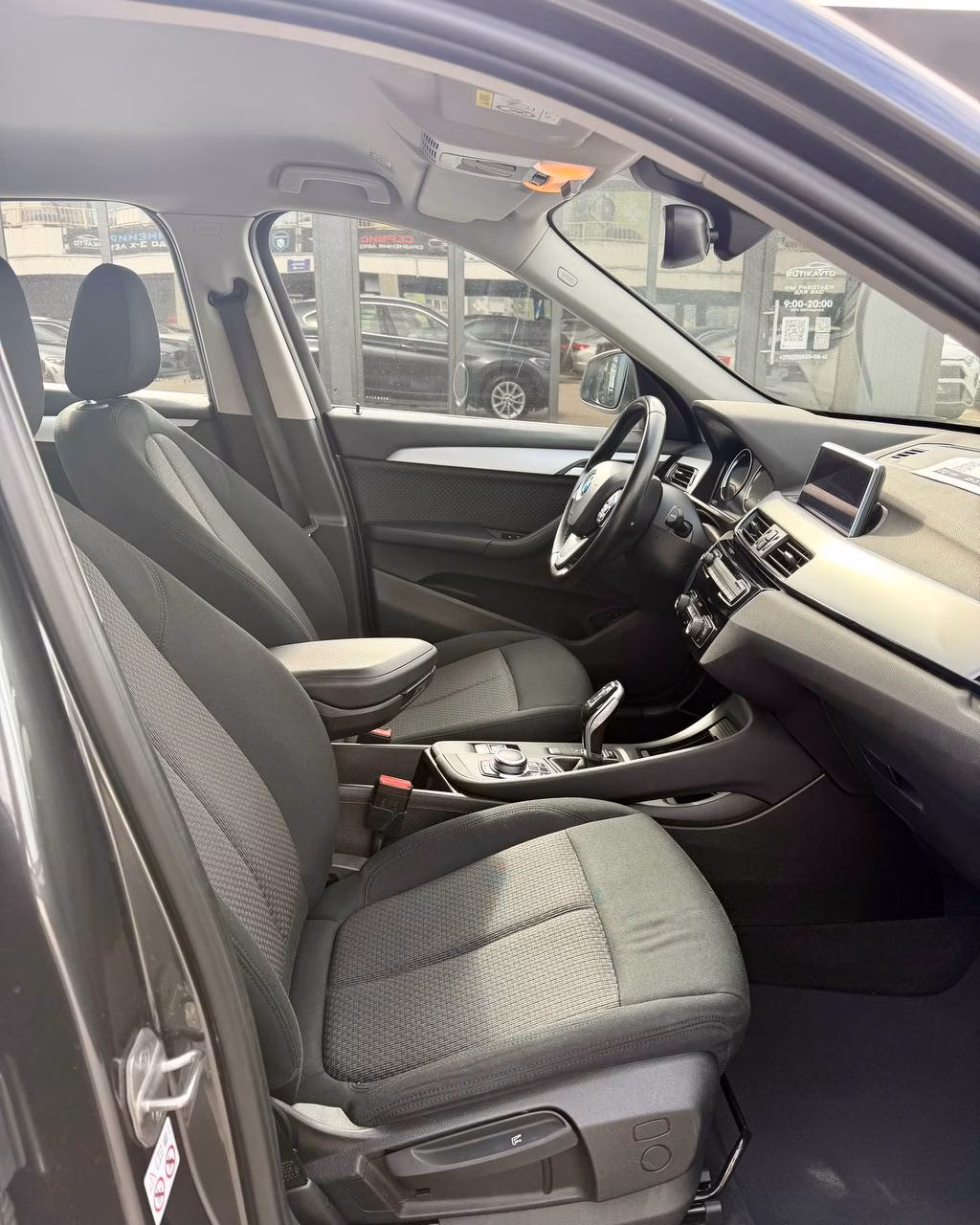 BMW X1 фото 13