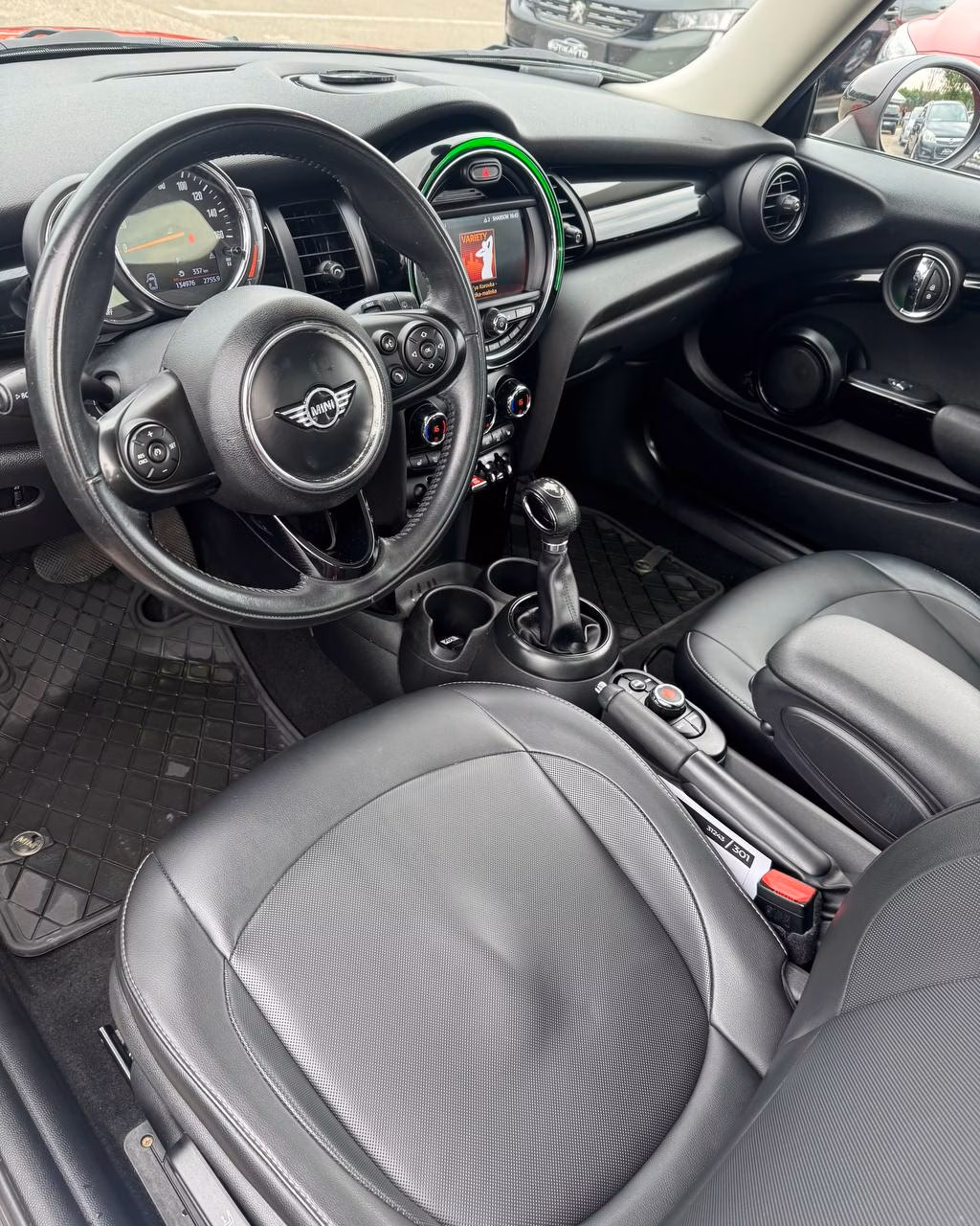 MINI Hatch фото 10