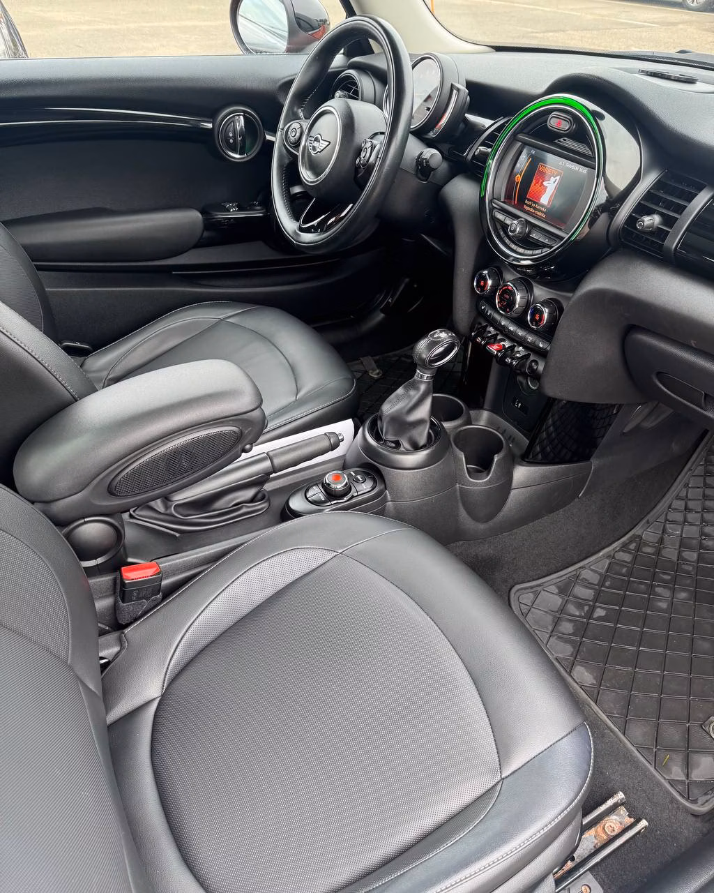 MINI Hatch фото 15