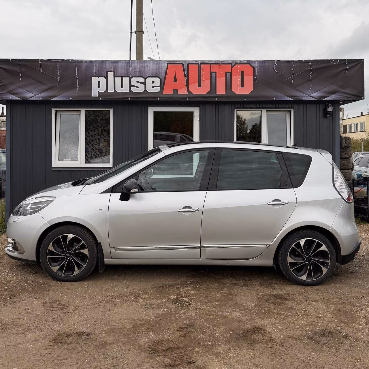 Renault Scenic фото 7