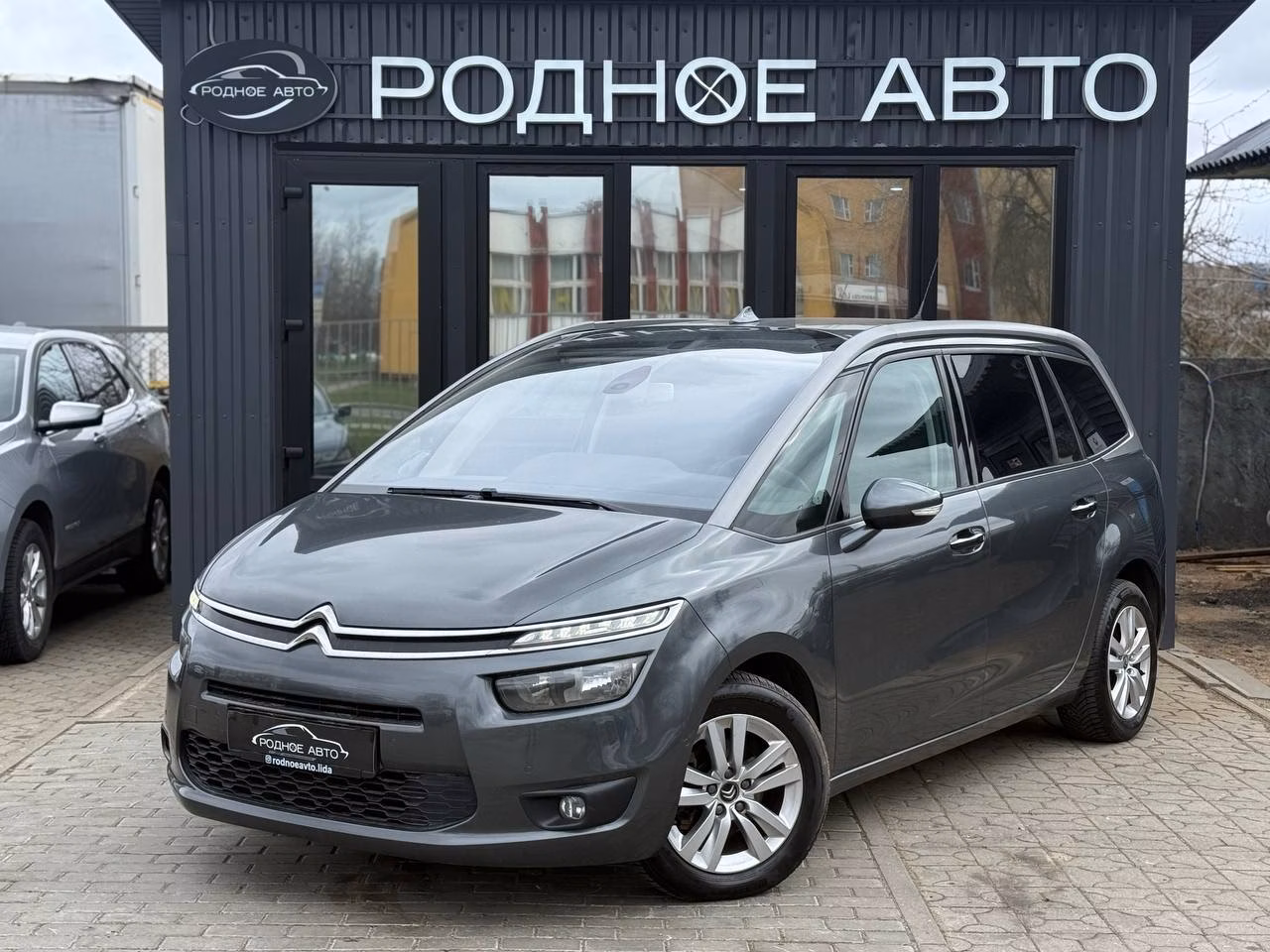 Citroen C4 Grand Picasso фото 3