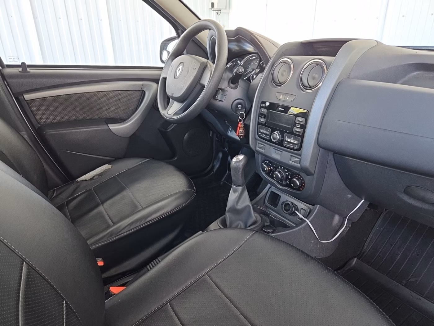 Renault Duster фото 15