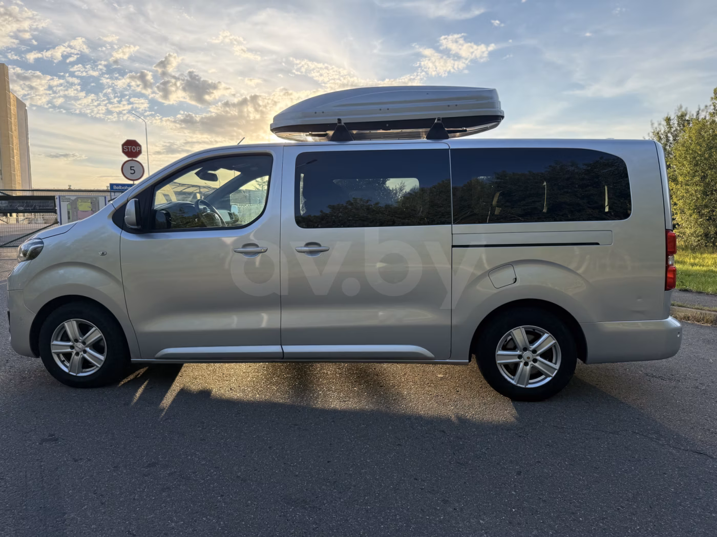 Toyota ProAce Verso фото 2