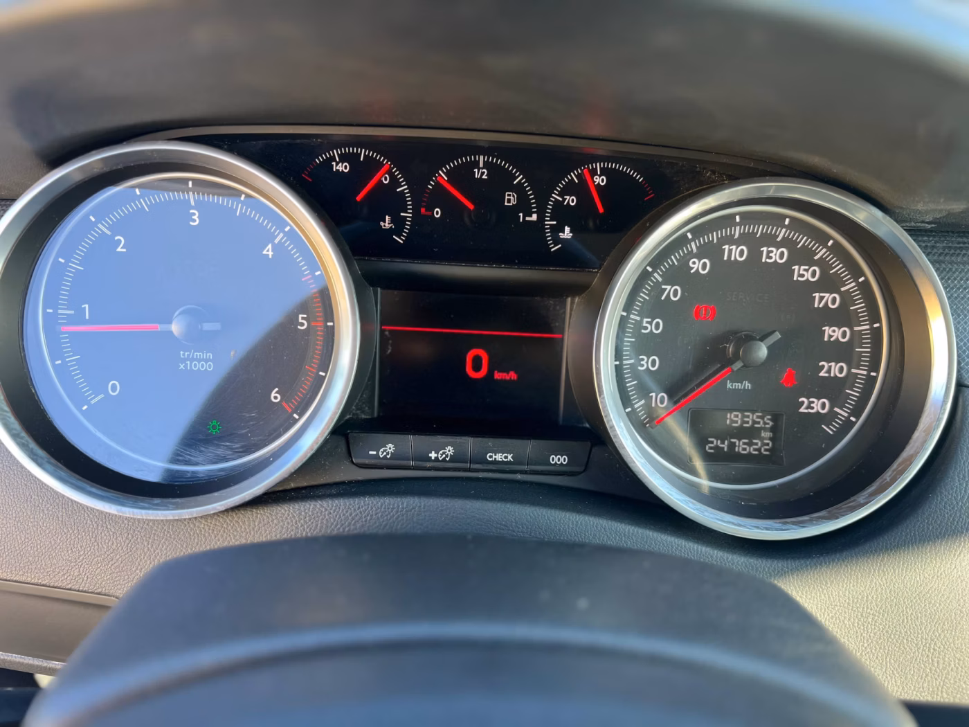 Peugeot 508 фото 12