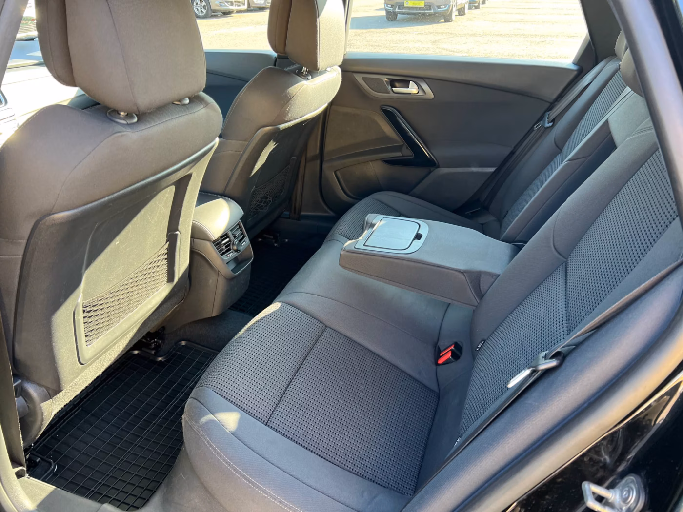 Peugeot 508 фото 14