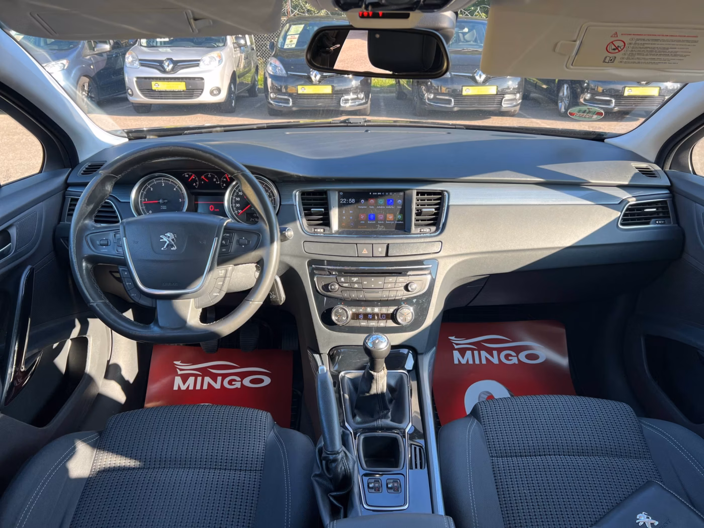 Peugeot 508 фото 15