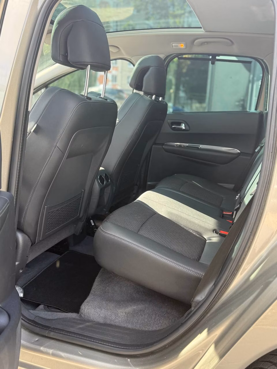 Peugeot 3008 фото 12