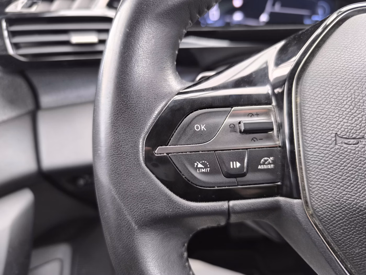 Peugeot 308 фото 21