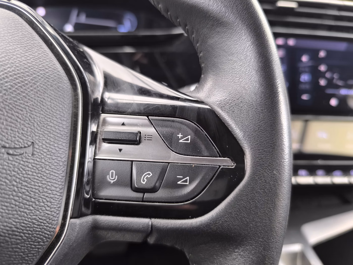 Peugeot 308 фото 22