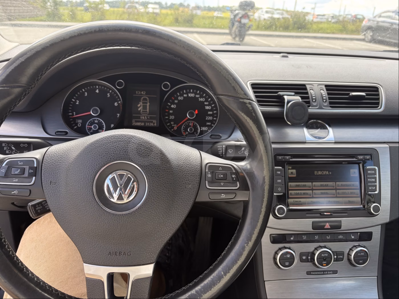 Volkswagen Passat фото 4