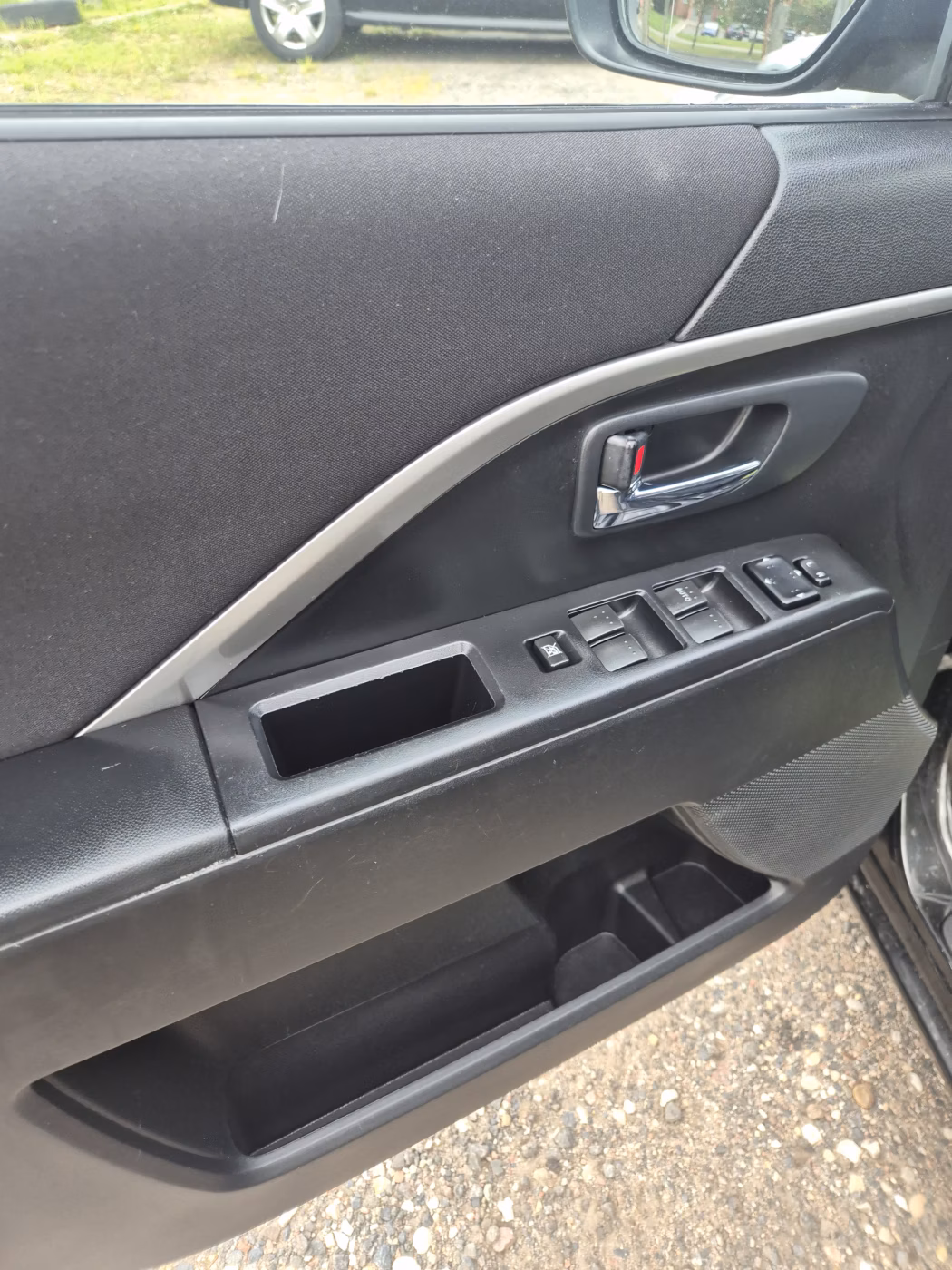 Mazda 5 фото 6