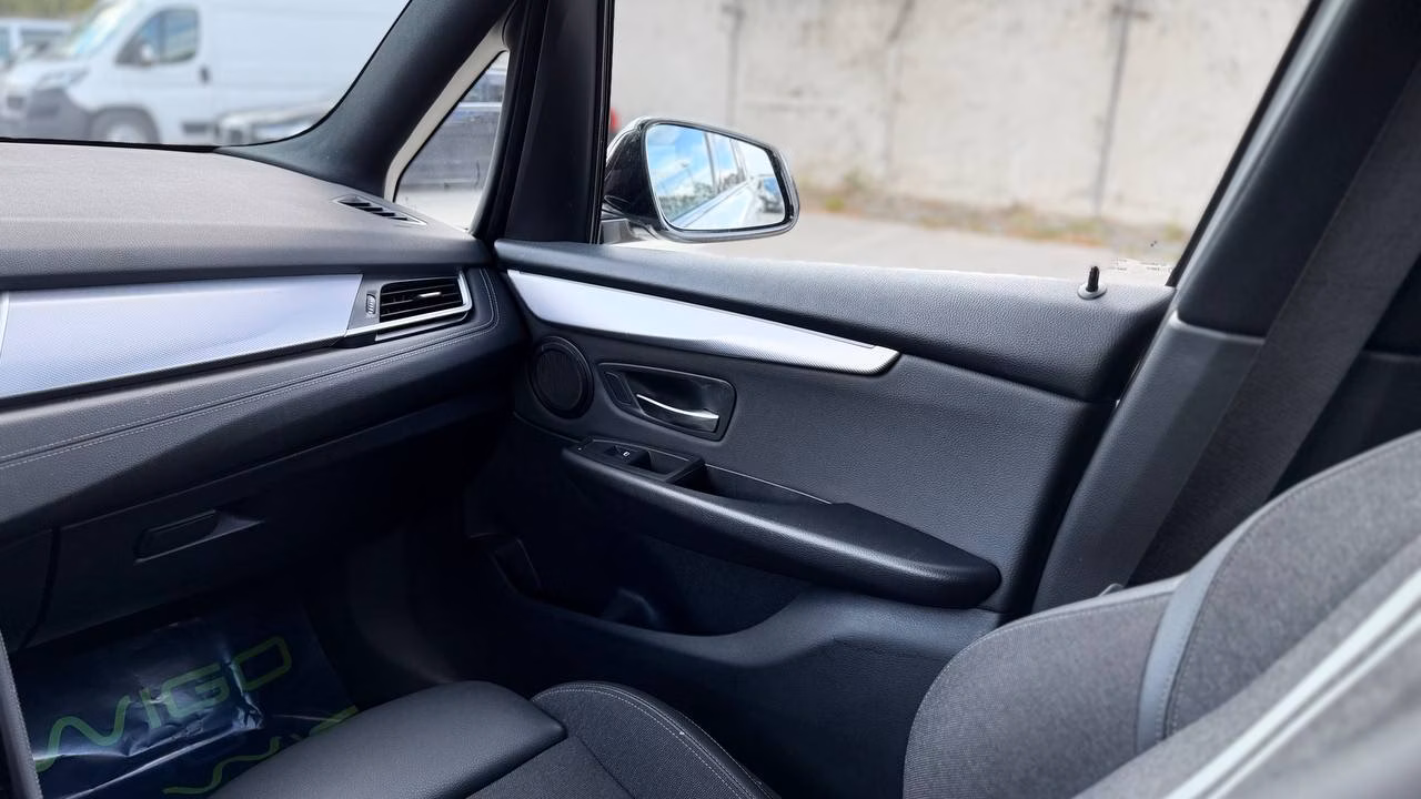 BMW 2 серия Gran Tourer фото 9