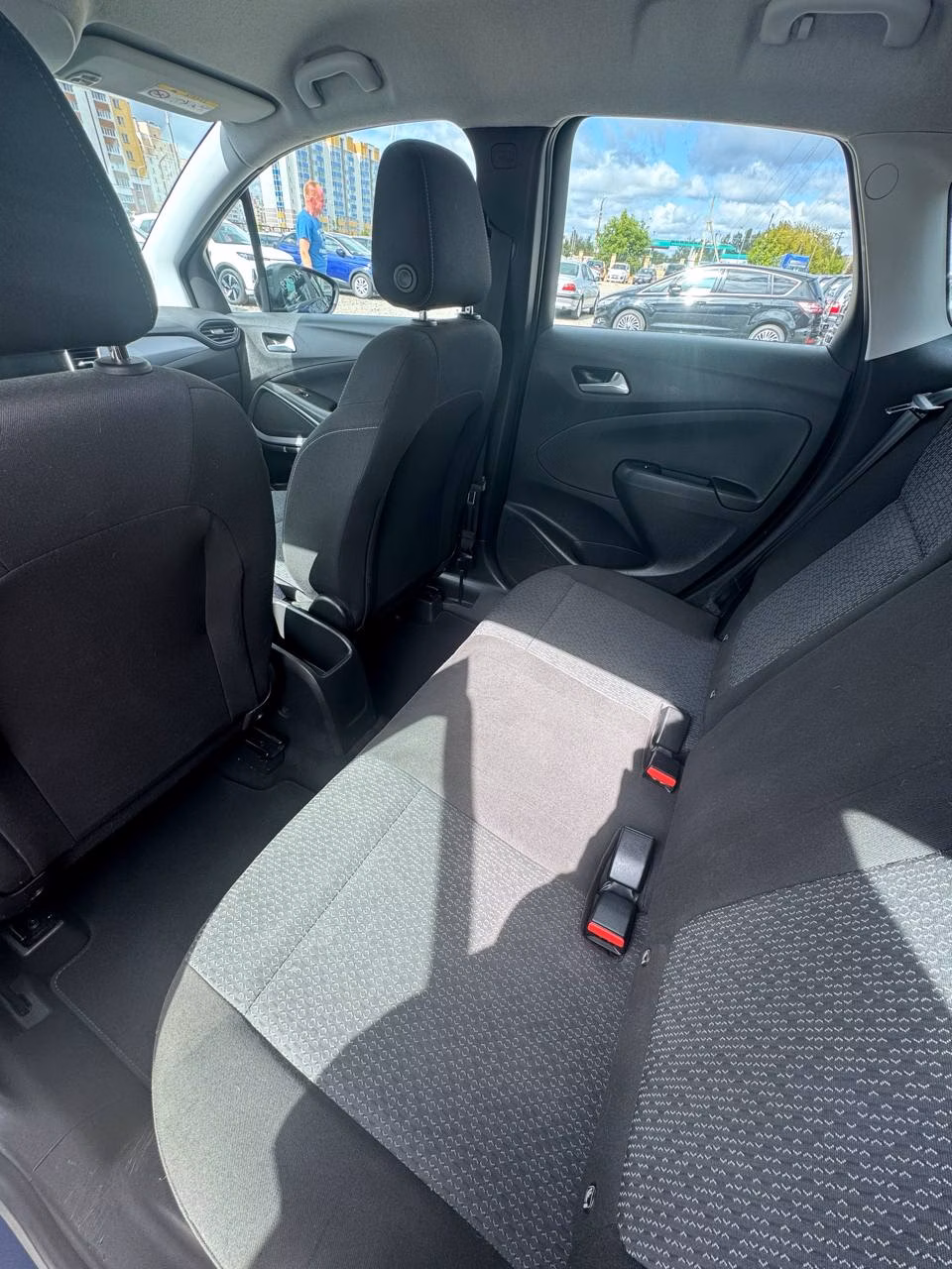 Opel Crossland X фото 11