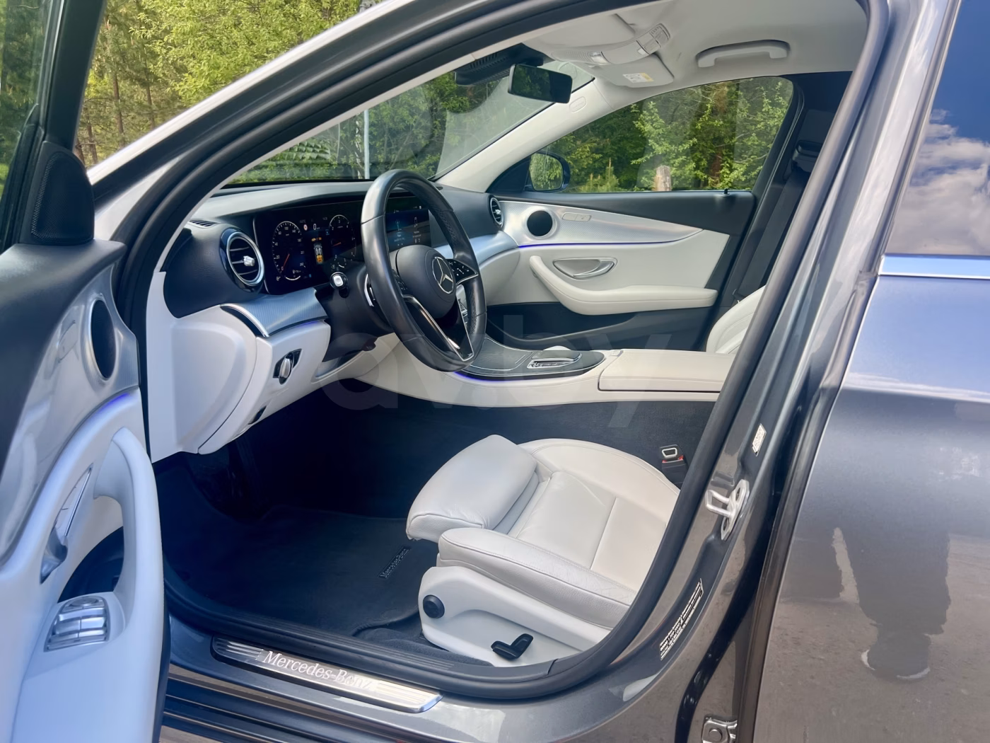 Mercedes-Benz E-Класс фото 12
