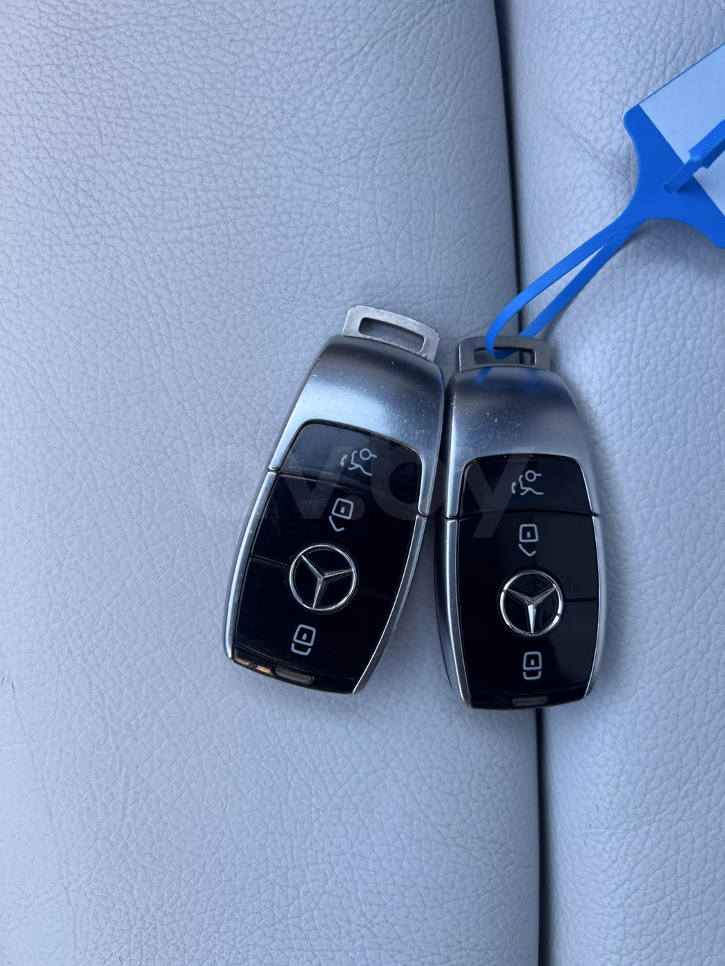 Mercedes-Benz E-Класс фото 19