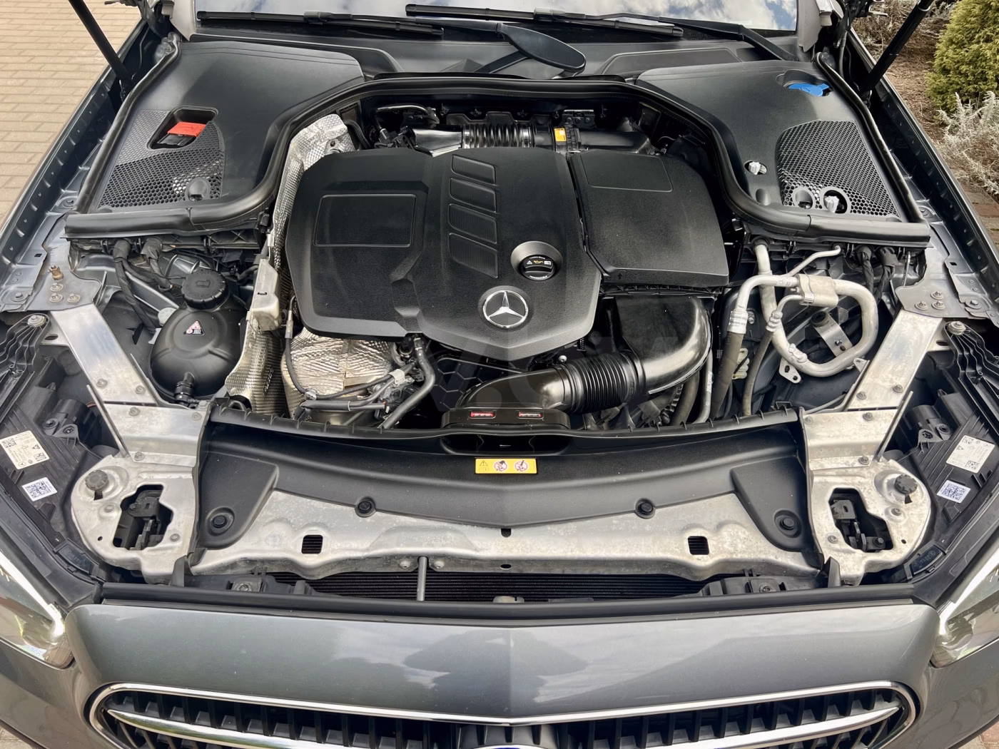 Mercedes-Benz E-Класс фото 18