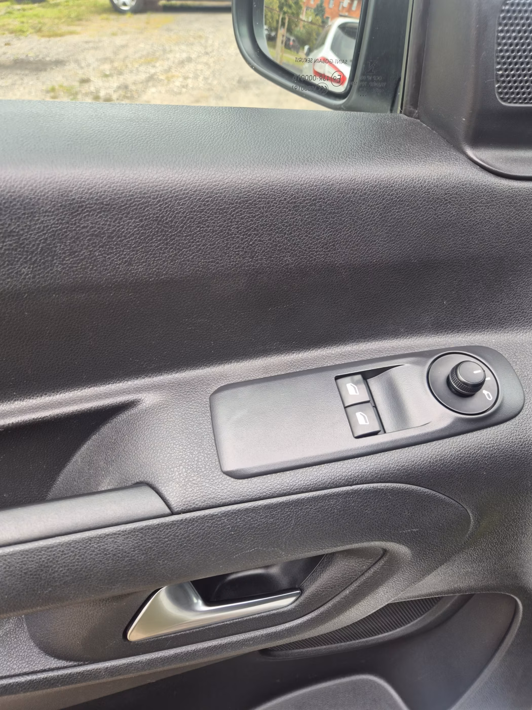 Opel Combo фото 7