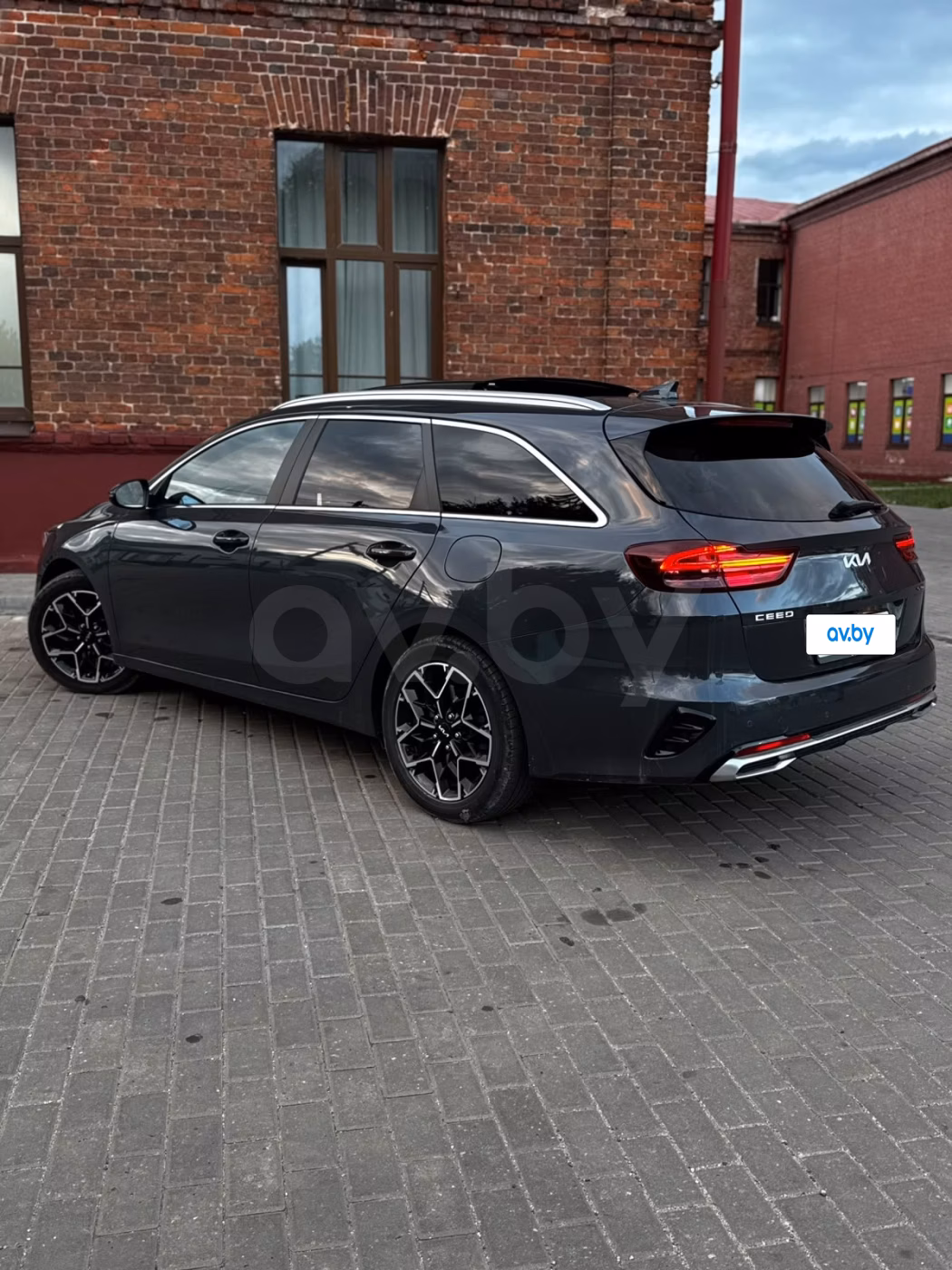 Kia Cee'd фото 12