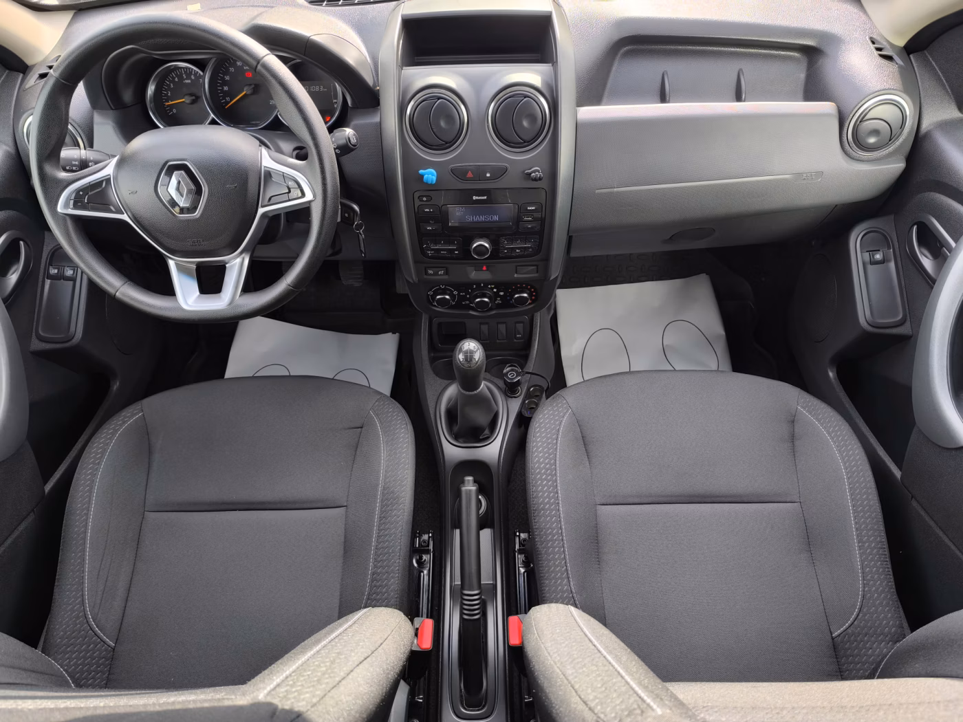 Renault Duster фото 15