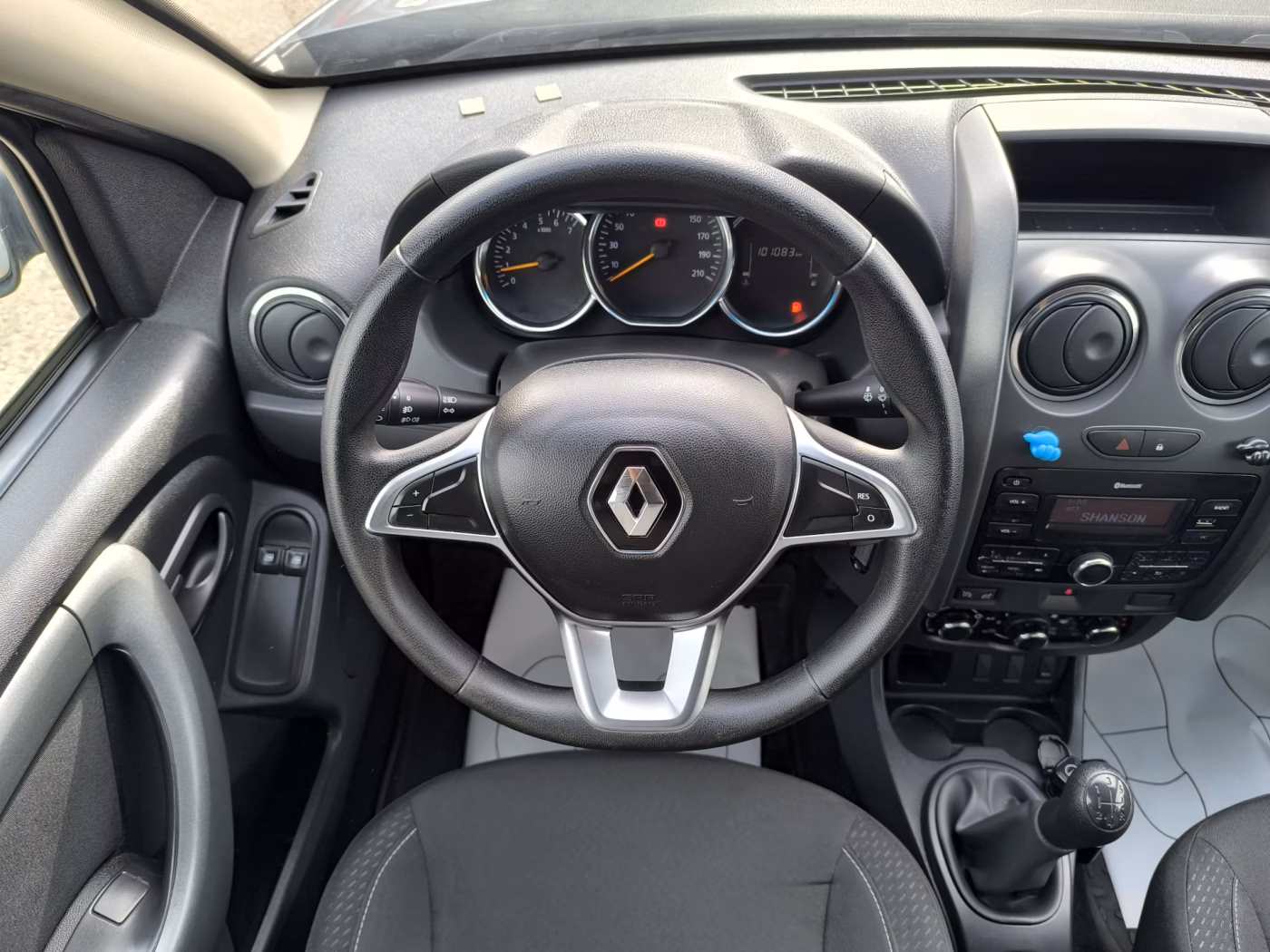 Renault Duster фото 16
