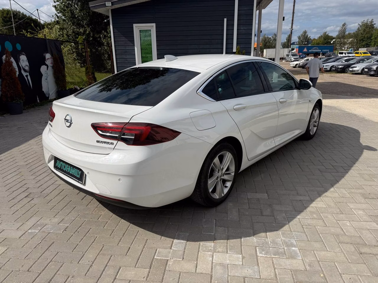 Opel Insignia фото 6