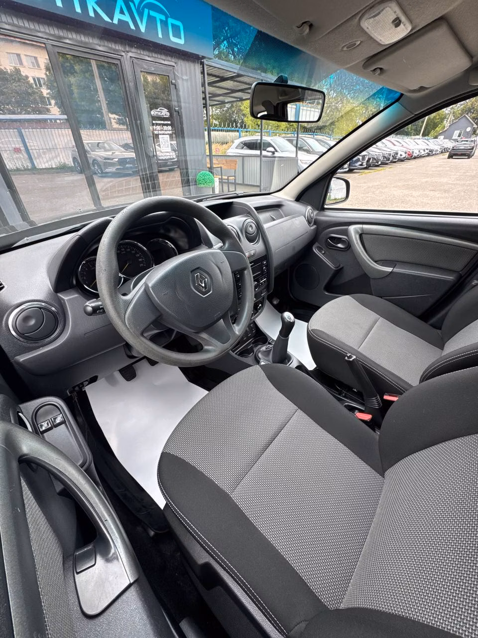 Renault Duster фото 9