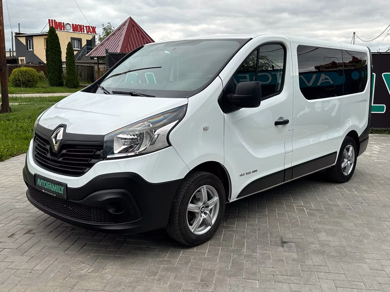 Renault Trafic фото 4