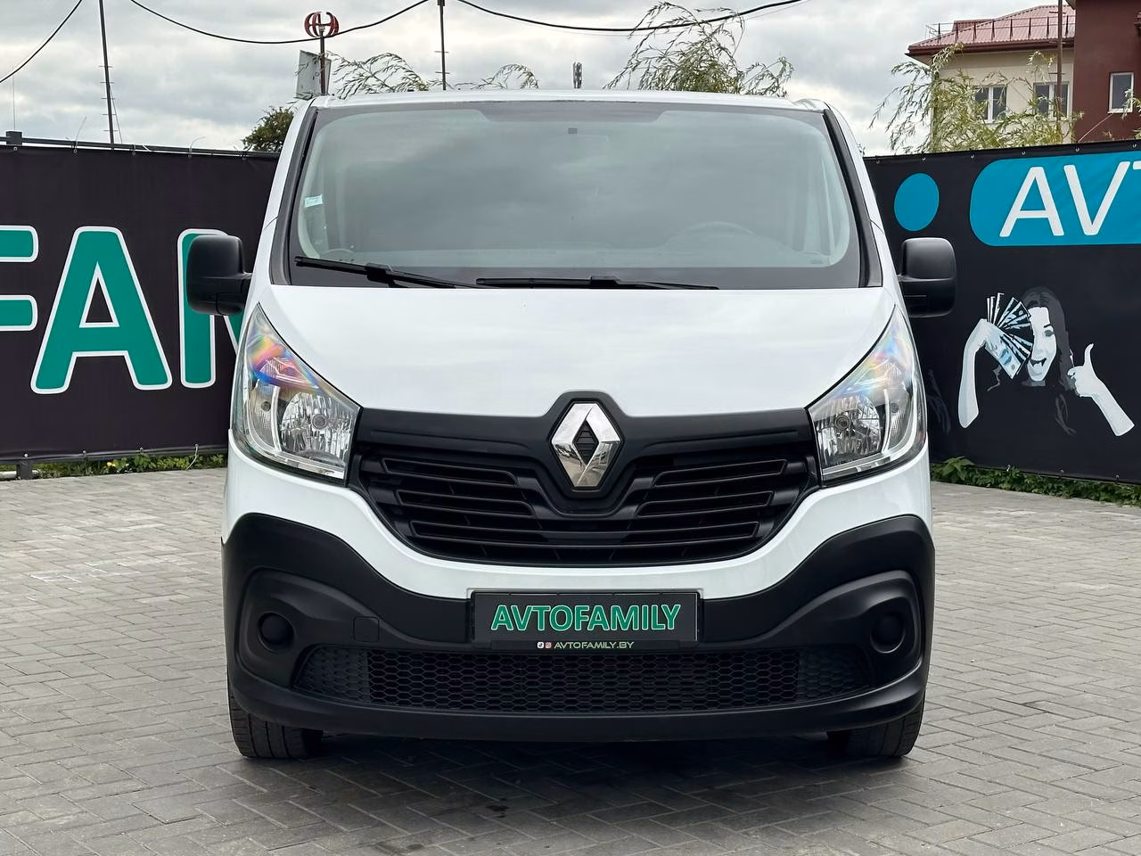 Renault Trafic фото 3