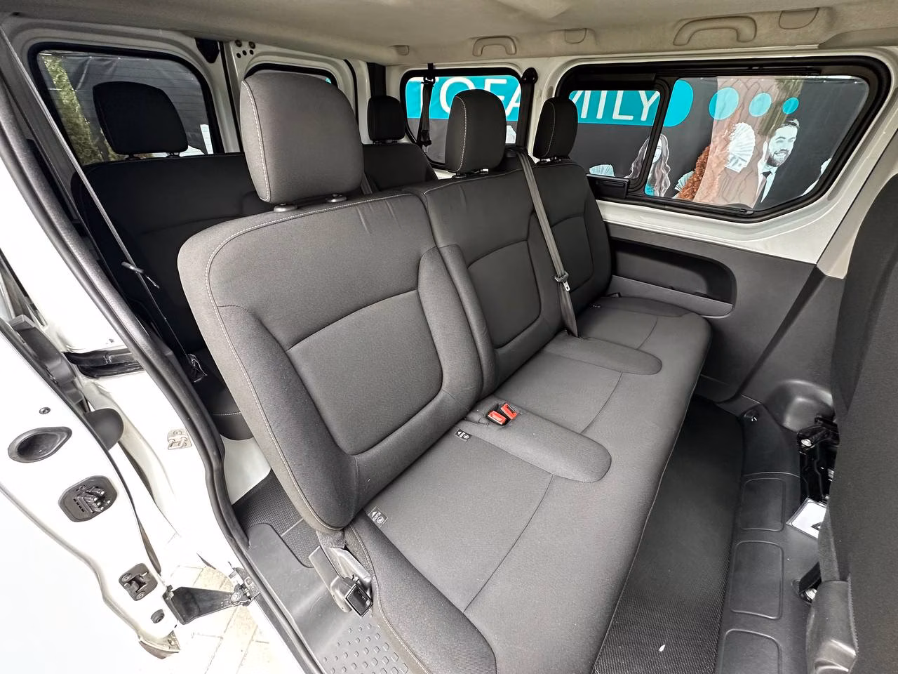 Renault Trafic фото 13