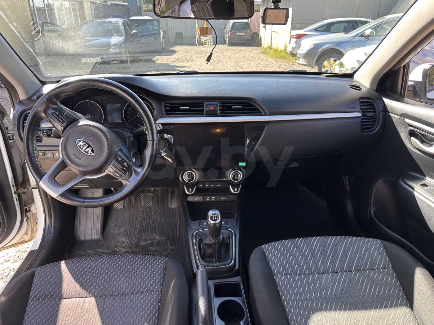 Kia Rio фото 6