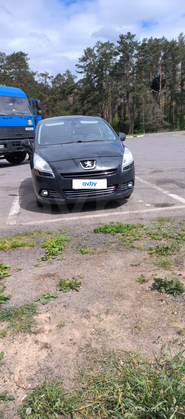 Peugeot 5008