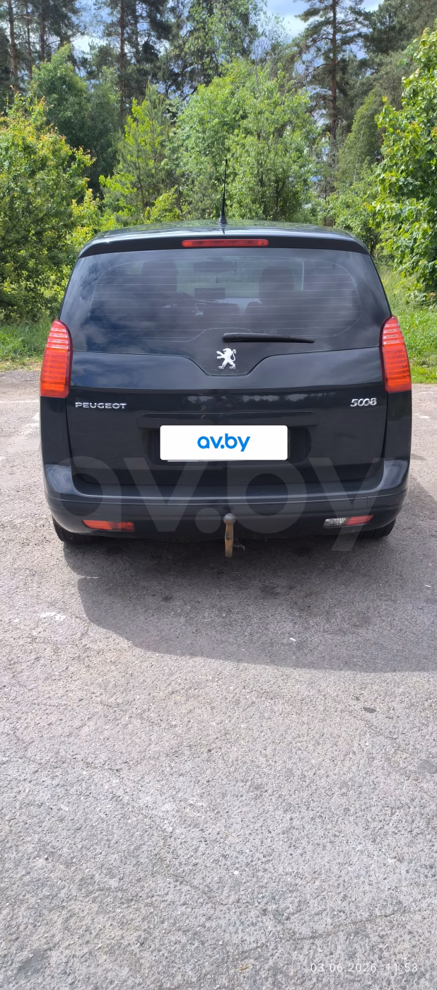 Peugeot 5008 фото 5