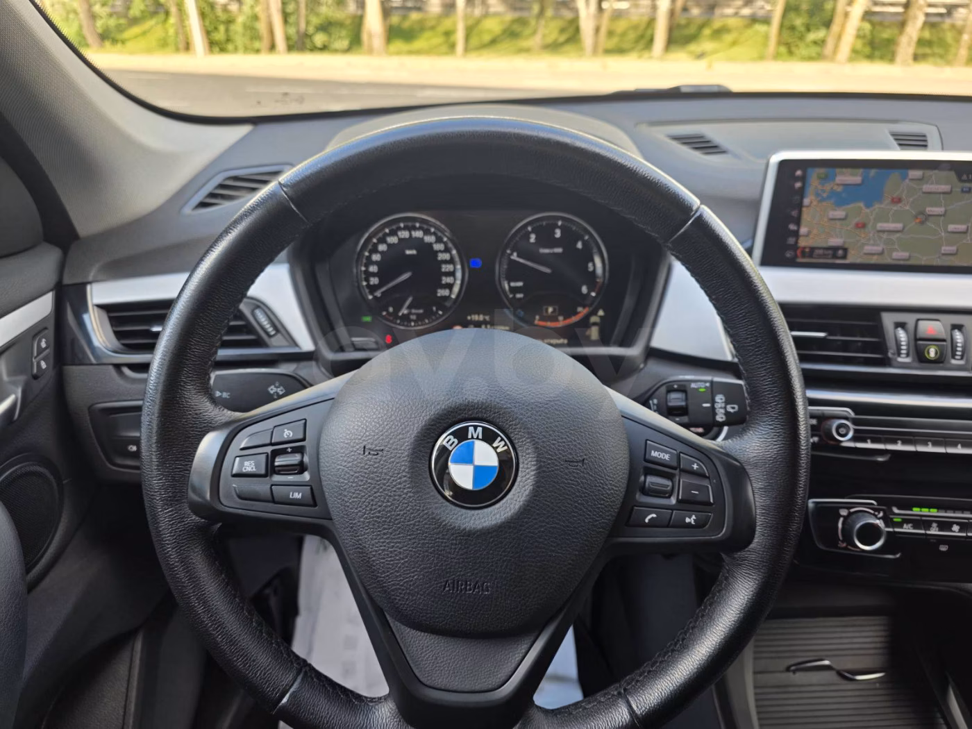 BMW X1 фото 15