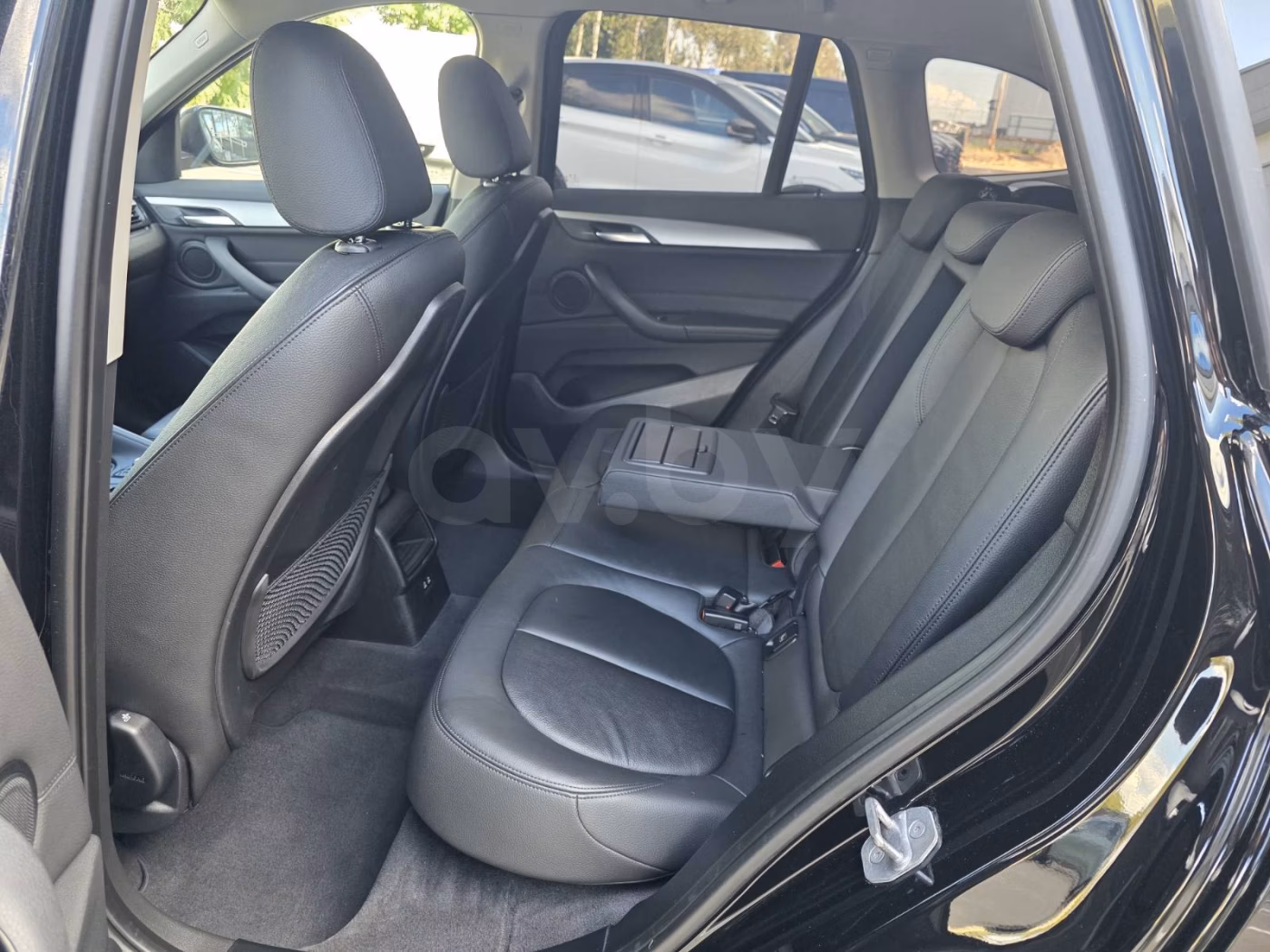 BMW X1 фото 10