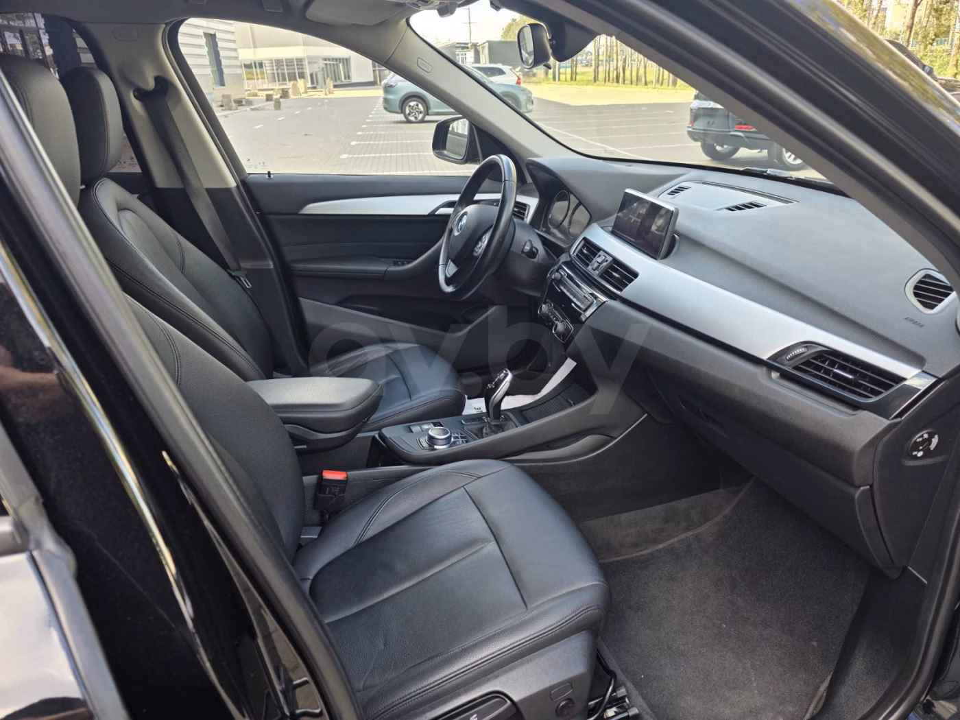 BMW X1 фото 11
