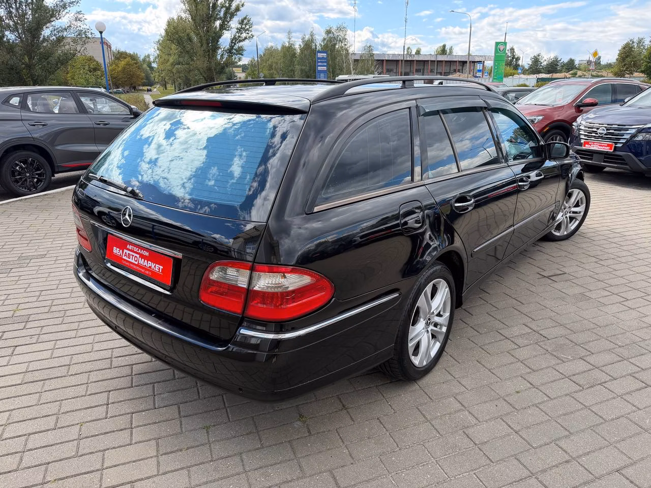 Mercedes-Benz E-Класс фото 3