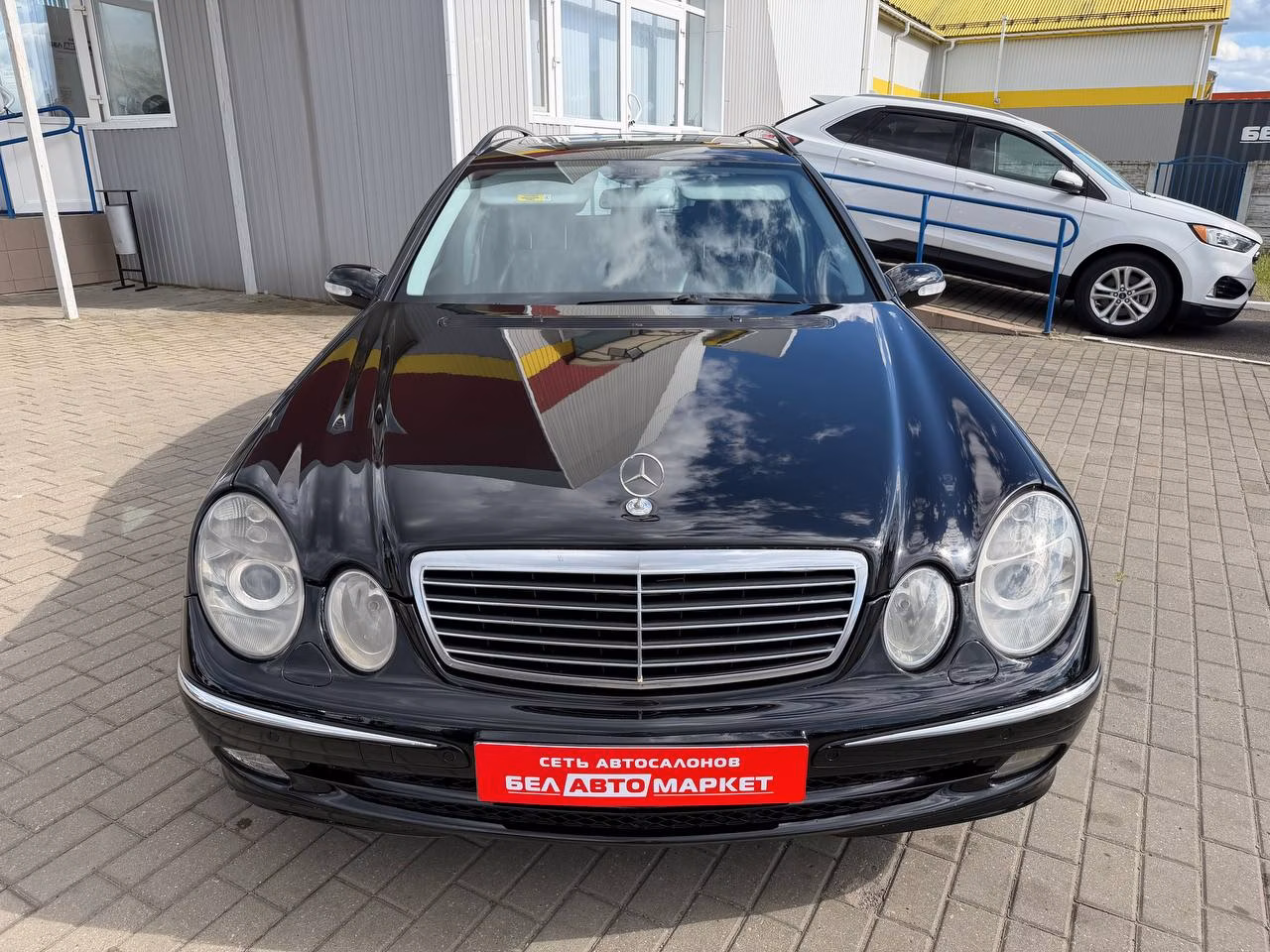 Mercedes-Benz E-Класс фото 4