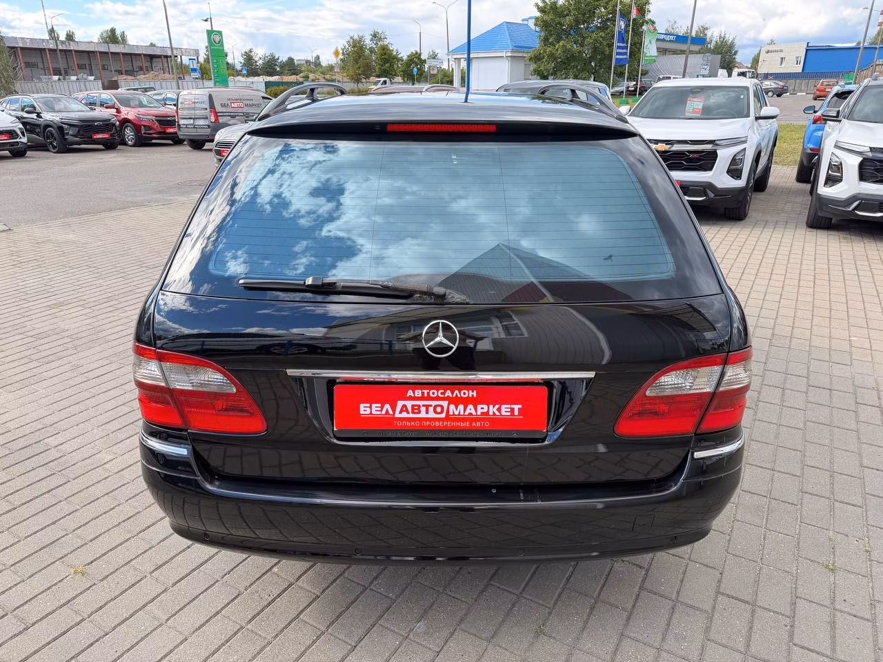 Mercedes-Benz E-Класс фото 7