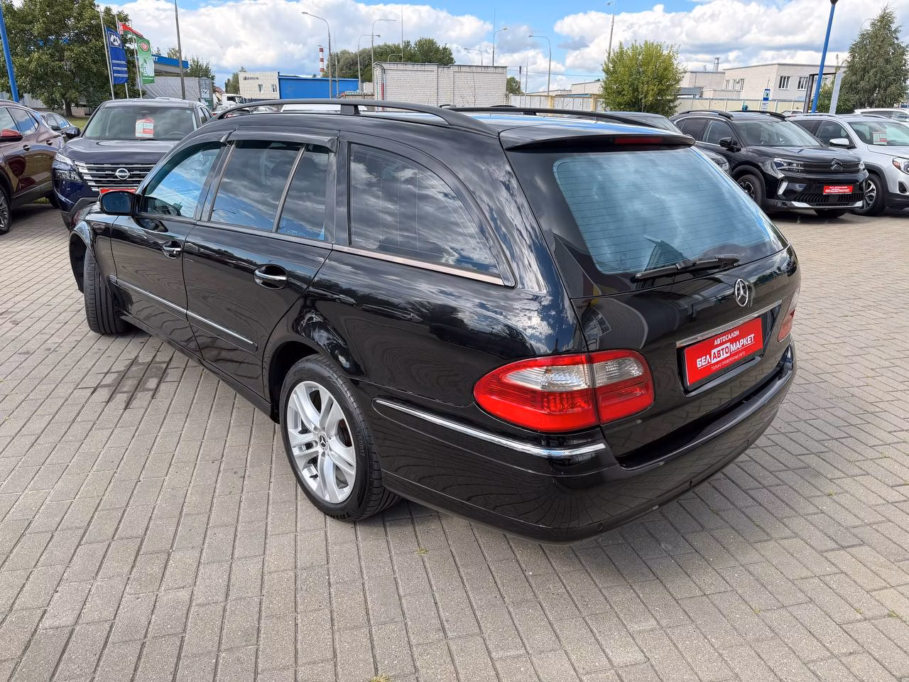 Mercedes-Benz E-Класс фото 8