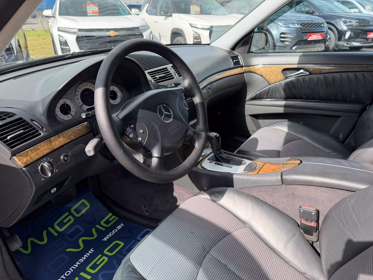 Mercedes-Benz E-Класс фото 10