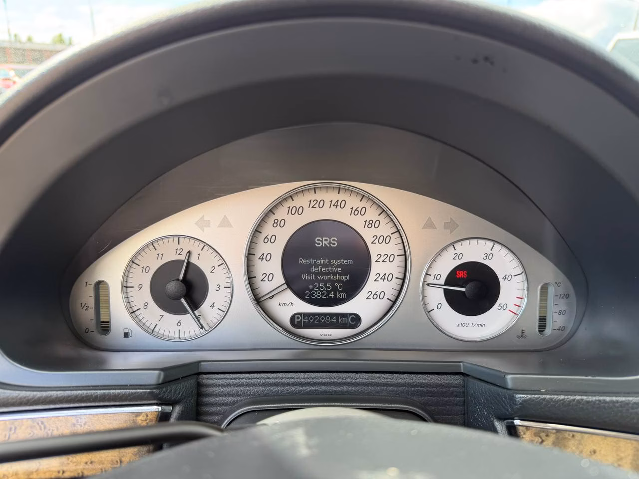Mercedes-Benz E-Класс фото 11