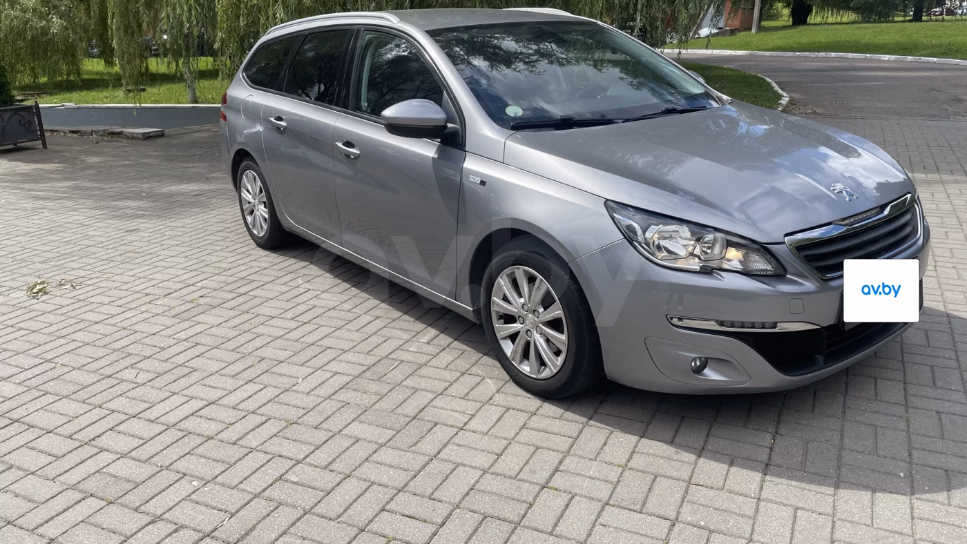 Peugeot 308 фото 2